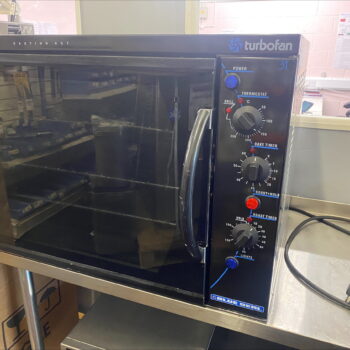 Pre-Owned Blue Seal Moffat Turbofan 31 - E311 Convection Oven, 1ph